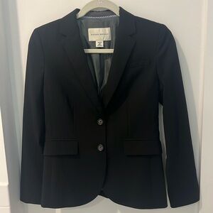 The Logan Suit Bannana Republic